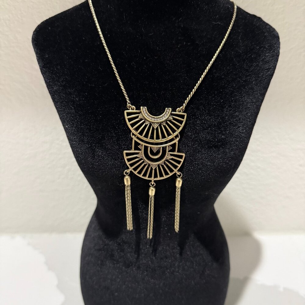 New Chloe + Isabel Sunlit Savanna Convertible Tassle Necklace
